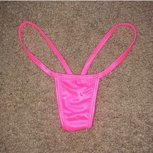 Hot pink v-string thong